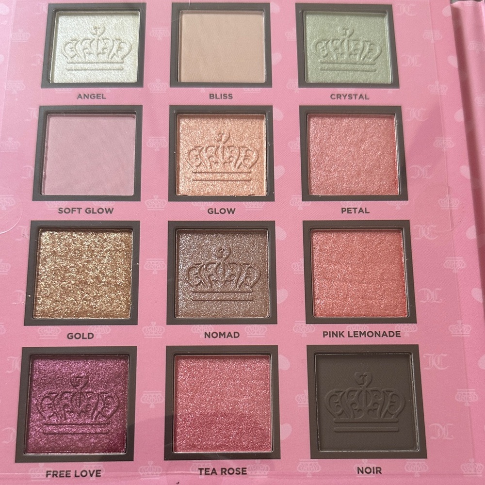 Juicy Couture Multi Color Eyeshadow Palette. NIB - Picture 4 of 14